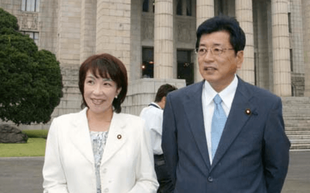 高市早苗さんと山本拓議員